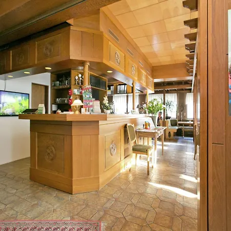 度假居 With Balcony Near The Luxembourg's Border 波伦道夫