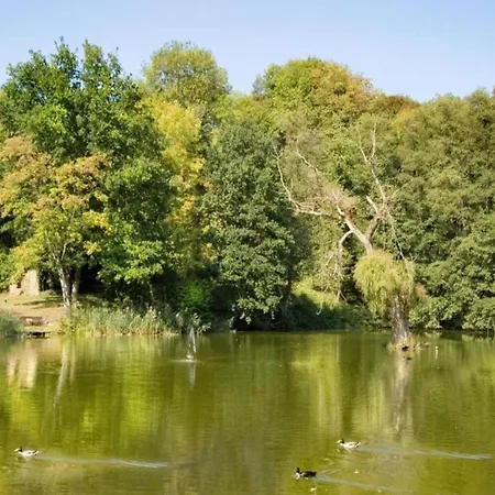 With Balcony Near The Luxembourg's Border 度假居 *