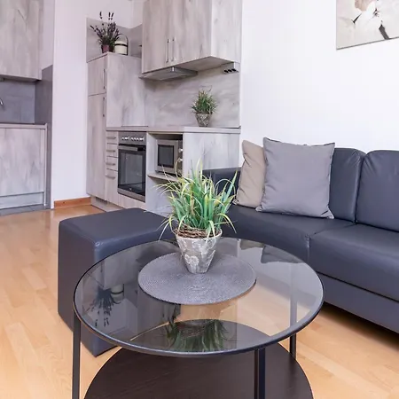 度假居 With Balcony Near The Luxembourg's Border 波伦道夫