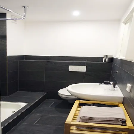 With Balcony Near The Luxembourg's Border 度假居