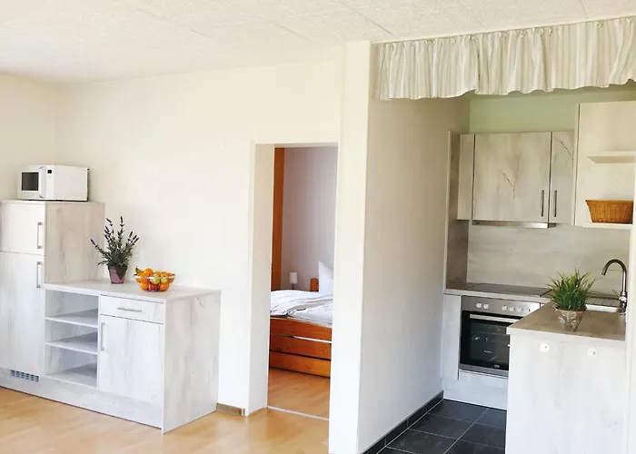 With Balcony Near The Luxembourg's Border 펜션 볼렌도르프