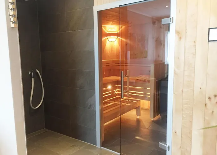 With Balcony Near The Luxembourg's Border 펜션 *