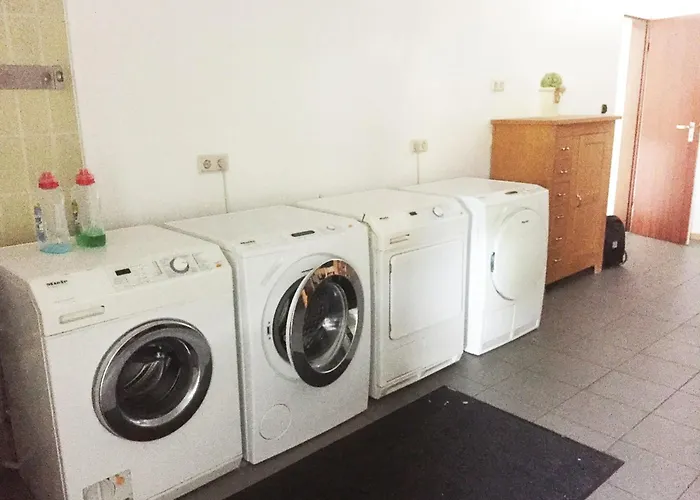 With Balcony Near The Luxembourg's Border 펜션 볼렌도르프